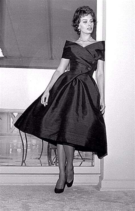 dior size 50|1950s rich fashion.